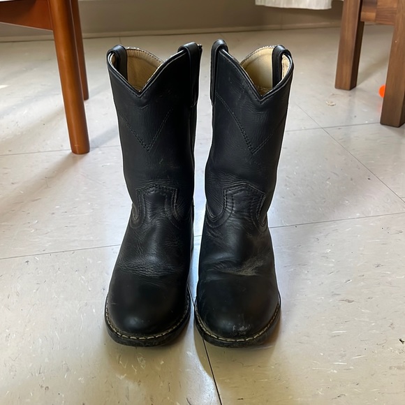 smoky Other - Black boy smoky boots - medium wear